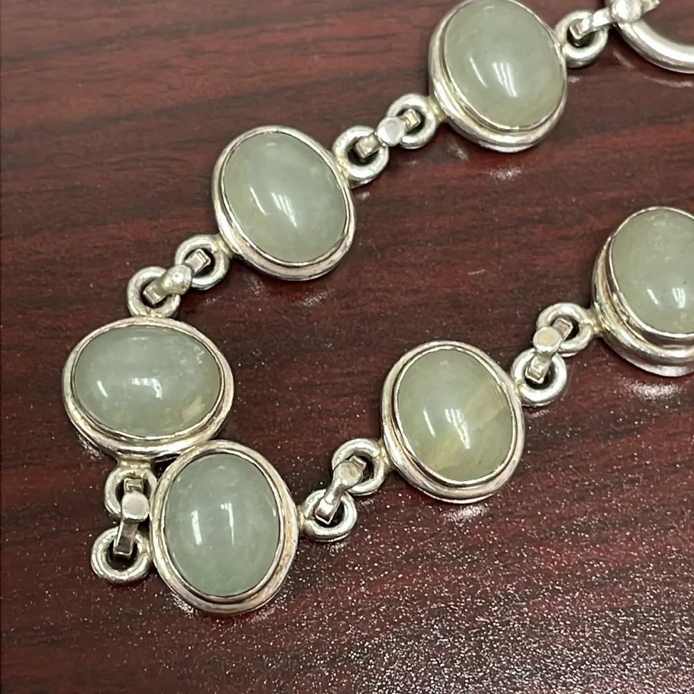 Silver Tone Bracelet with Gray/Green Stones
